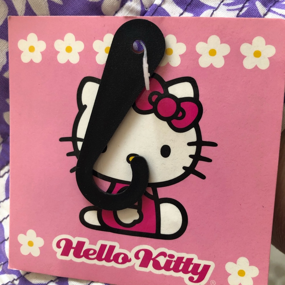 Hello Kitty Hat - Picture 4 of 7